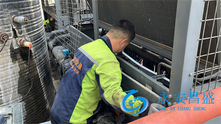 中央空調(diào)壓縮機(jī)維修